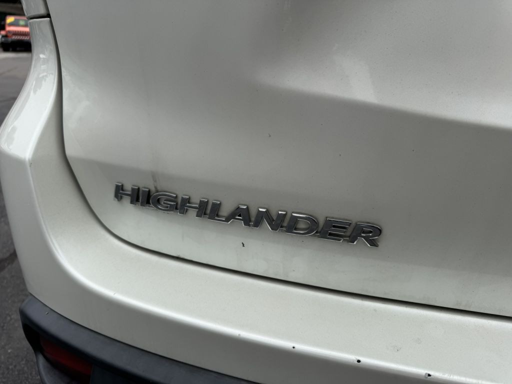 2014 Toyota Highlander Image 15