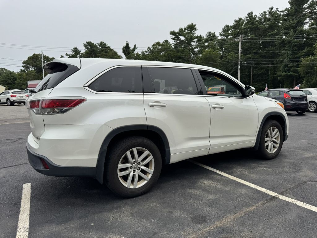 2014 Toyota Highlander Image 17