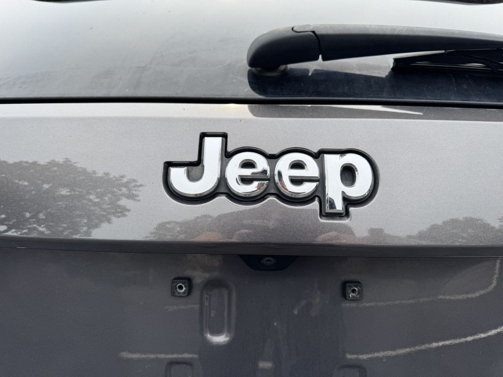 2019 Jeep Grand Cherokee Image 13