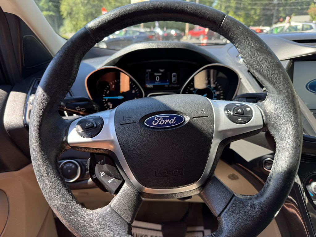 2015 Ford Escape Image 19