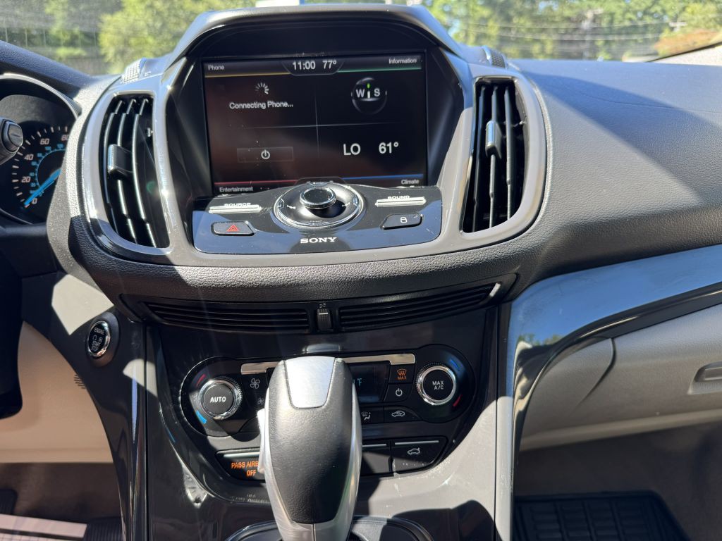 2015 Ford Escape Image 21