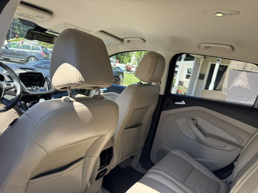2015 Ford Escape Image 28