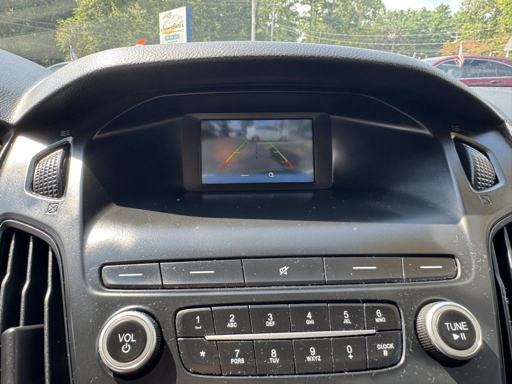 2018 Ford Focus Image 22