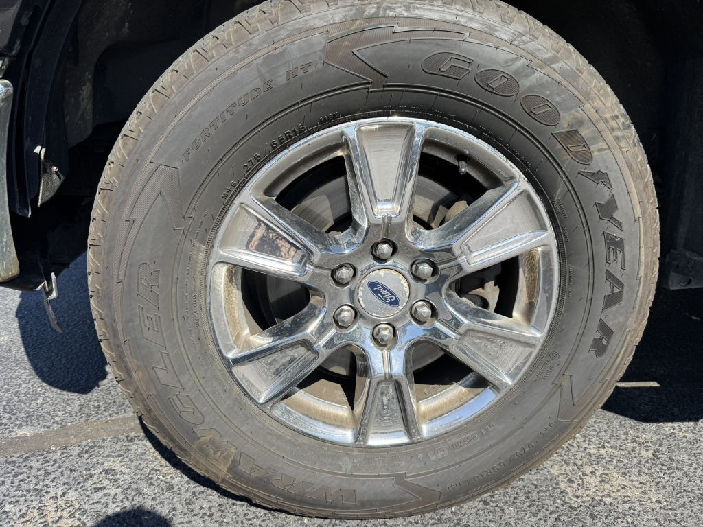 2015 Ford F-150 Image 13