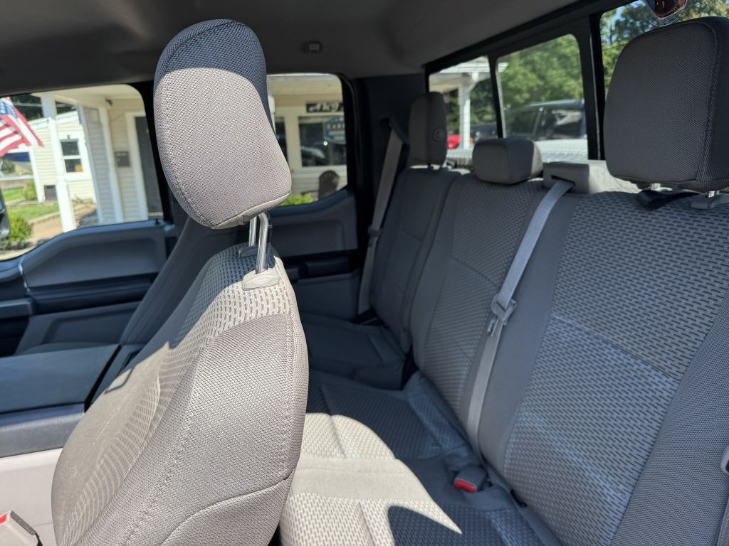 2015 Ford F-150 Image 27