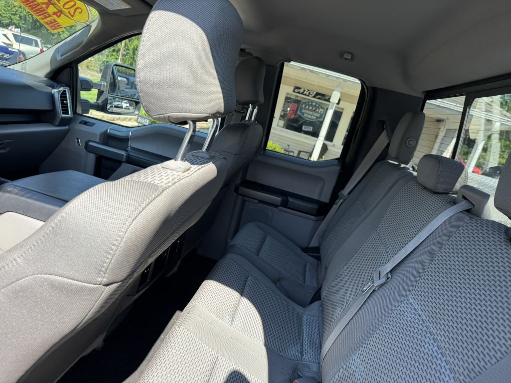 2015 Ford F-150 Image 28