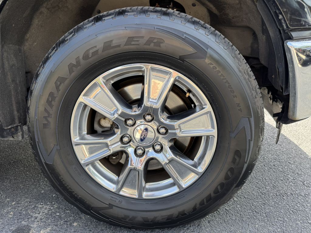 2015 Ford F-150 Image 11