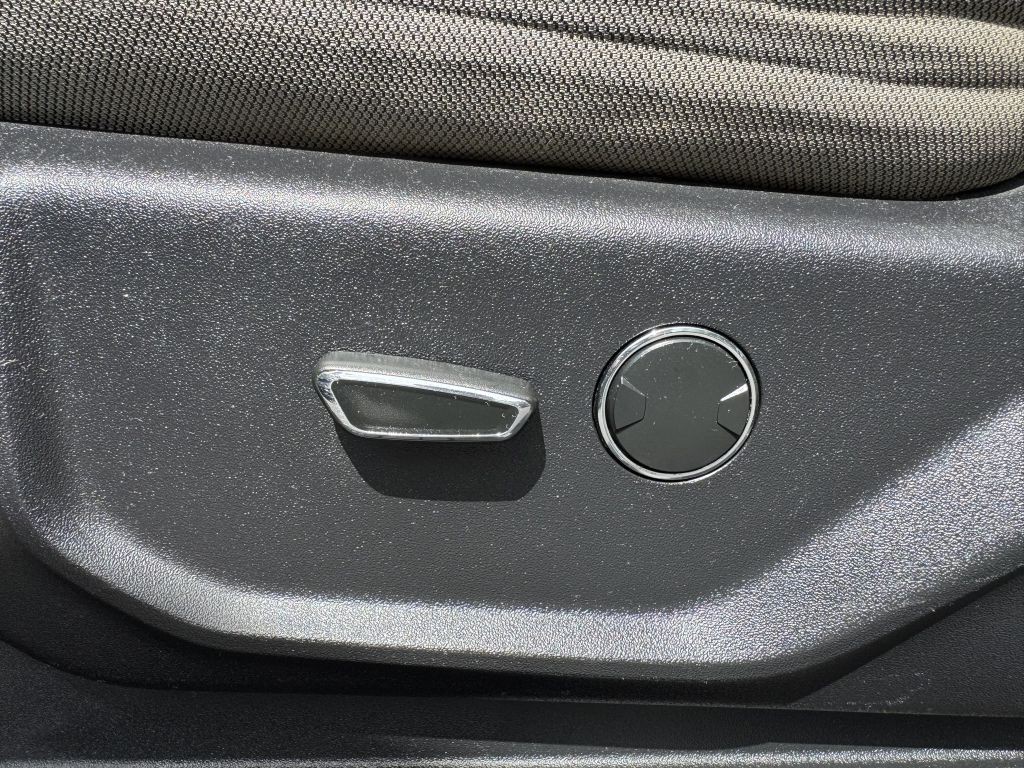 2015 Ford F-150 Image 16