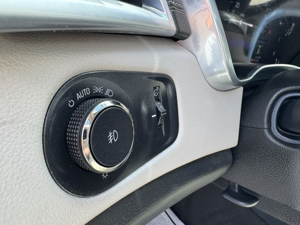 2014 Cadillac SRX Image 18