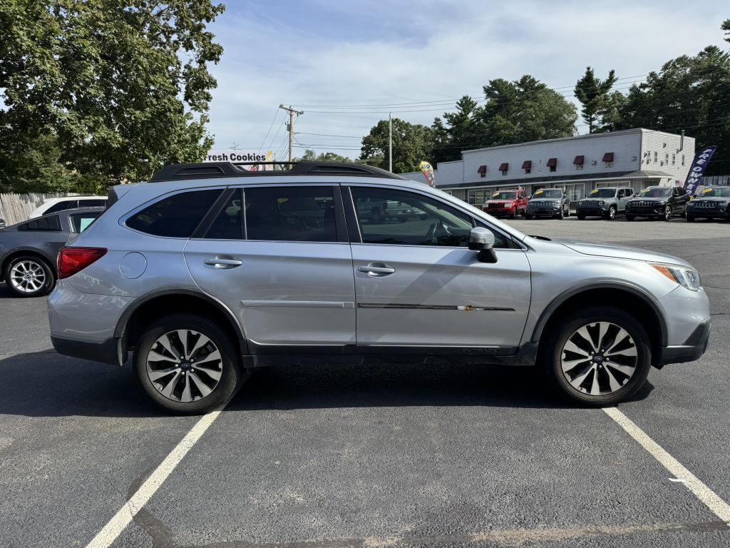 2017 Subaru Outback Image 10