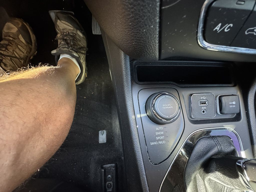 2019 Jeep Cherokee Image 30