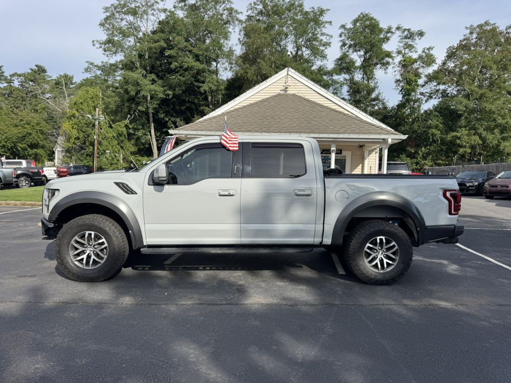2017 Ford F-150 Image 8