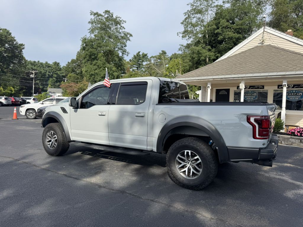 2017 Ford F-150 Image 9