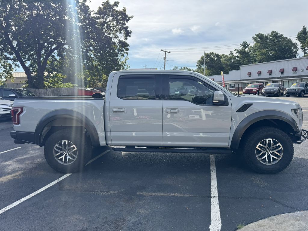 2017 Ford F-150 Image 18