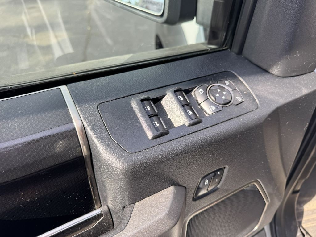 2017 Ford F-150 Image 28