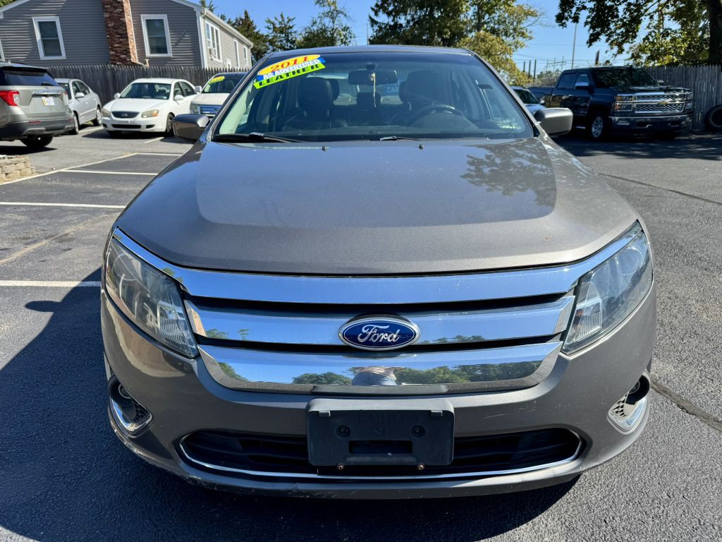 2011 Ford Fusion Image 2
