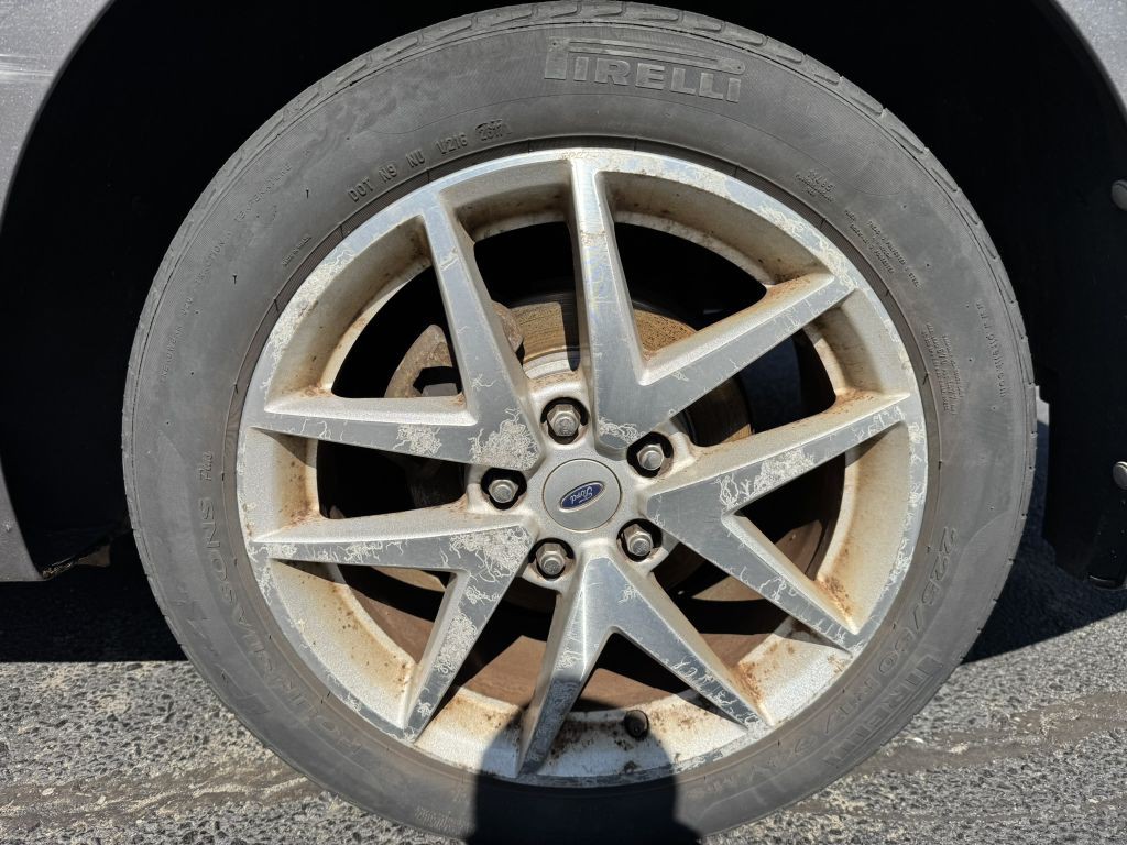 2011 Ford Fusion Image 14