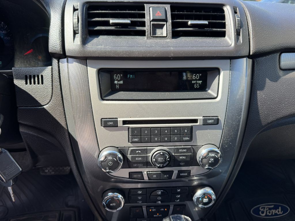 2011 Ford Fusion Image 21