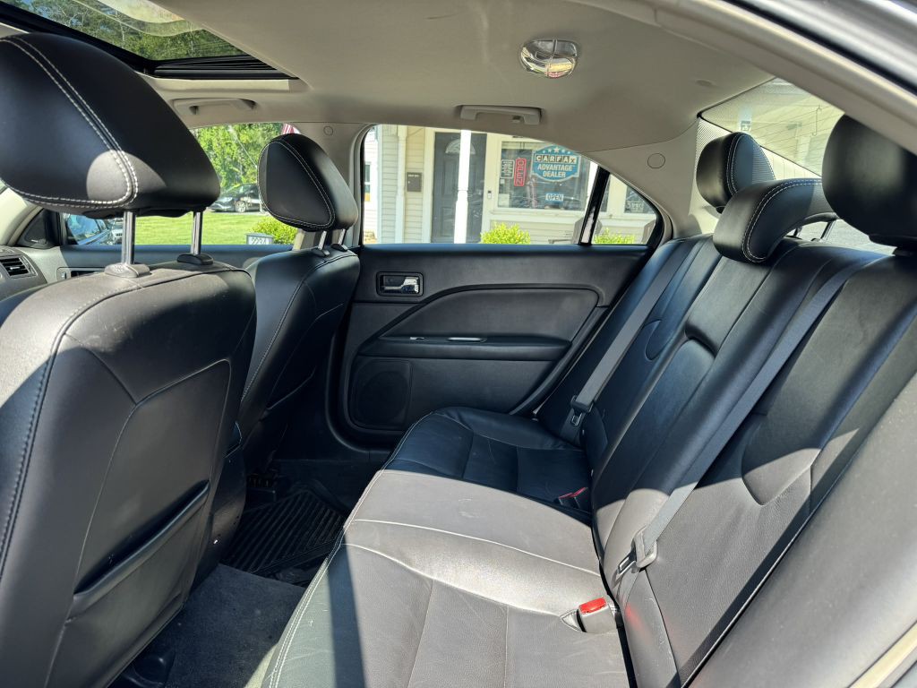 2011 Ford Fusion Image 29