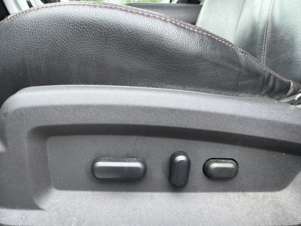2013 Ford Edge Image 16