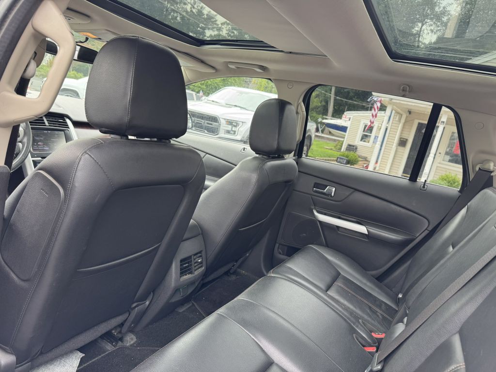 2013 Ford Edge Image 28