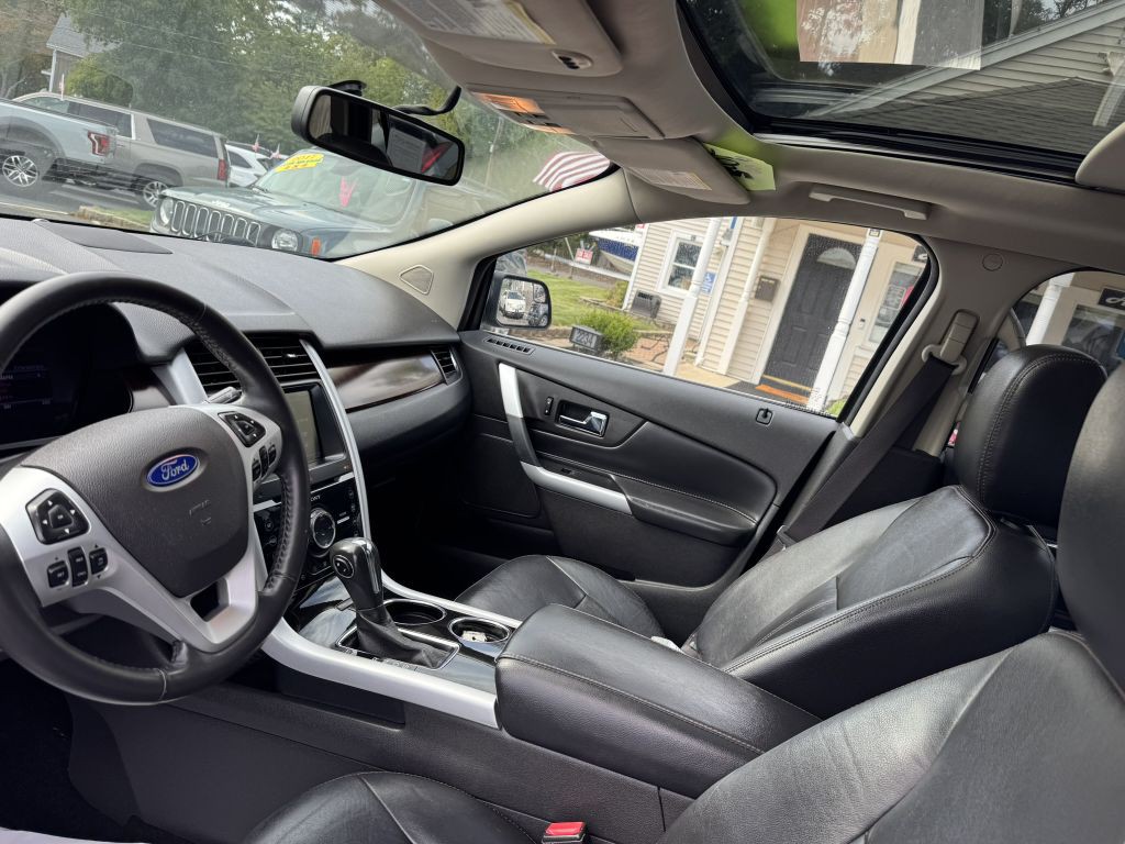 2013 Ford Edge Image 4