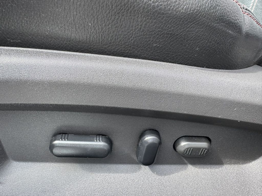 2013 Ford Edge Image 17