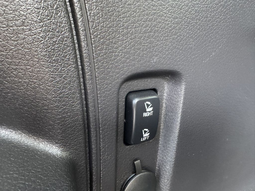 2013 Ford Edge Image 33