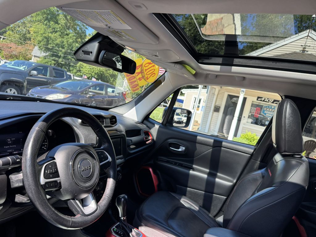 2018 Jeep Renegade Image 4
