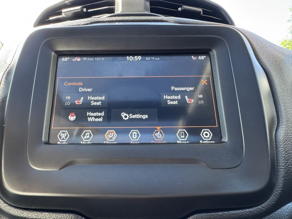 2018 Jeep Renegade Image 23