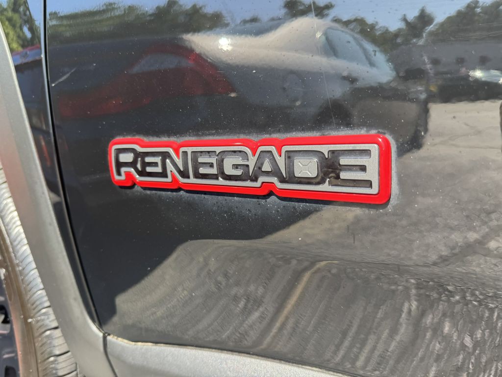 2018 Jeep Renegade Image 40