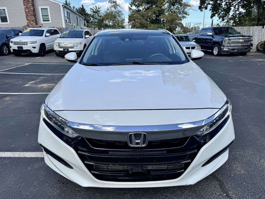 2018 Honda Accord Image 2