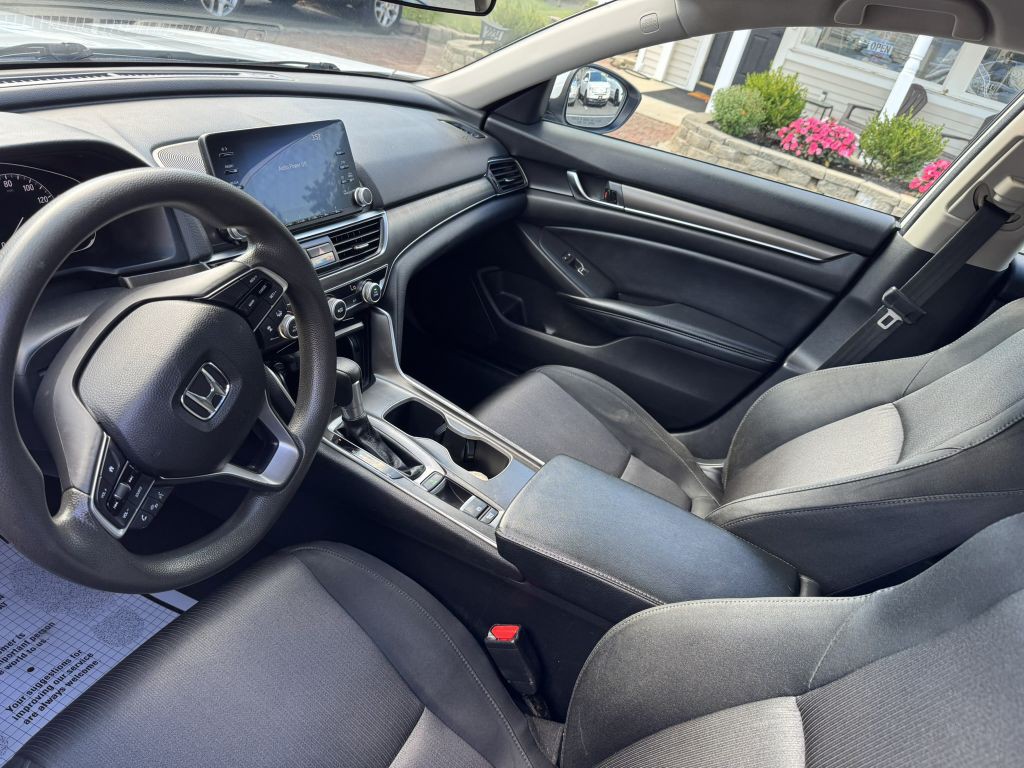 2018 Honda Accord Image 4
