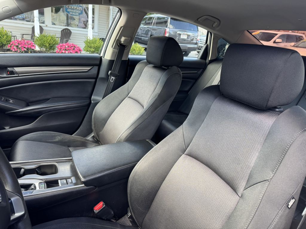 2018 Honda Accord Image 5
