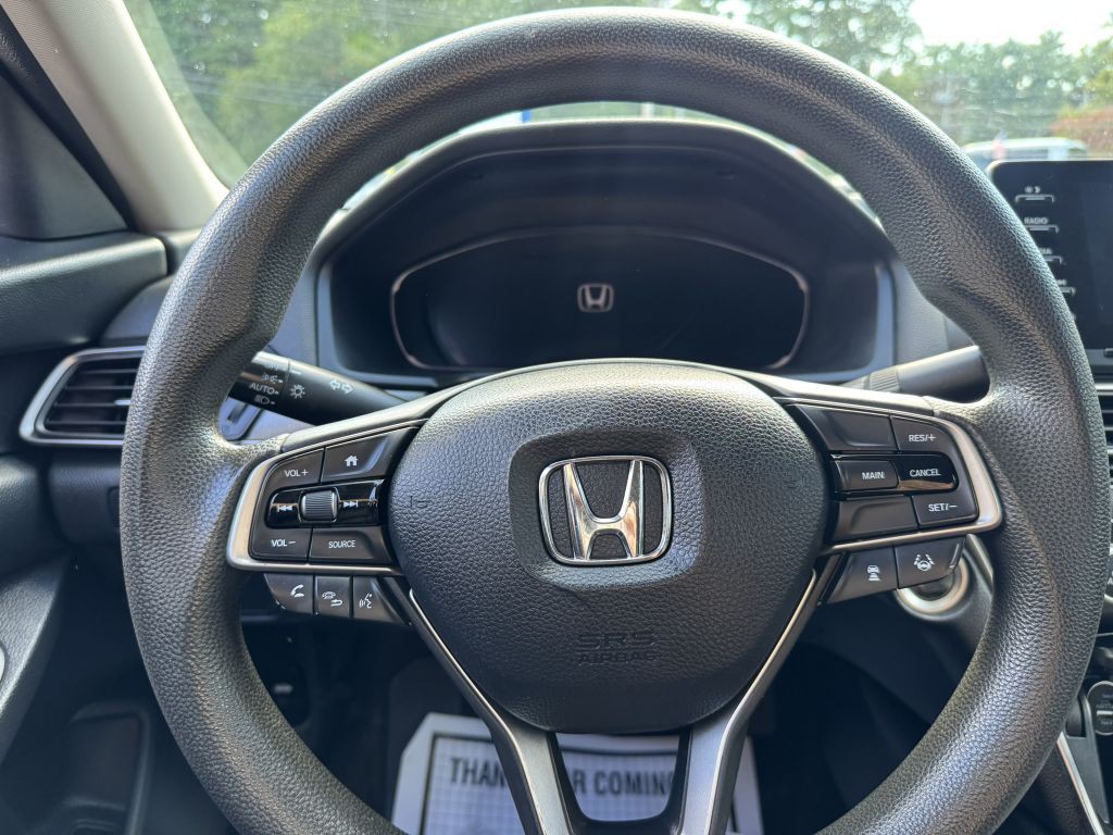 2018 Honda Accord Image 18
