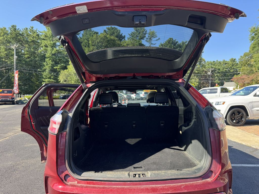 2019 Ford Edge Image 31