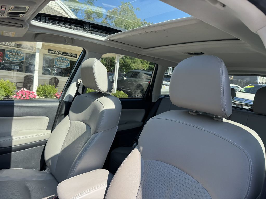 2016 Subaru Forester Image 5
