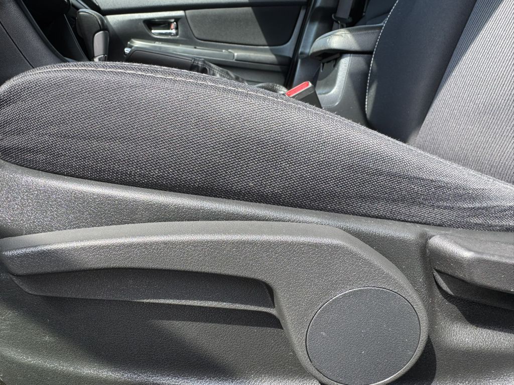 2013 Subaru Impreza Image 16