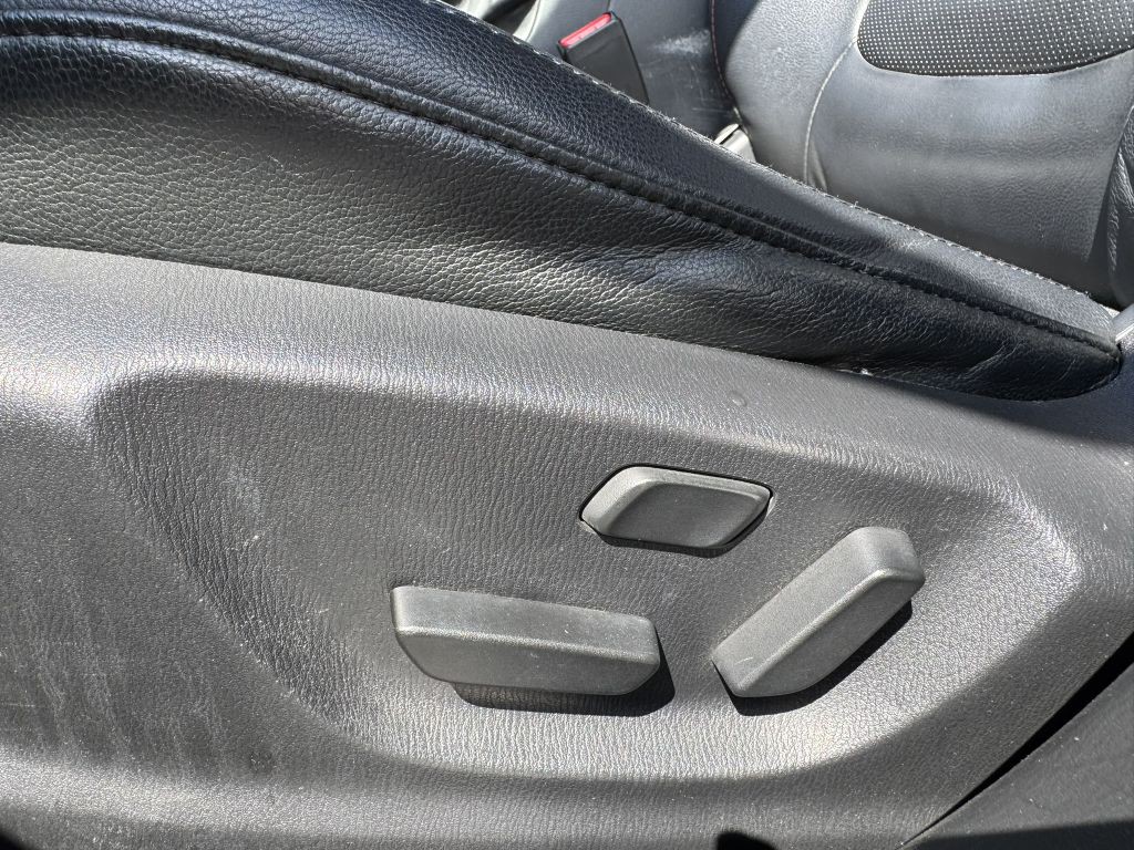 2015 Mazda CX-5 Image 17