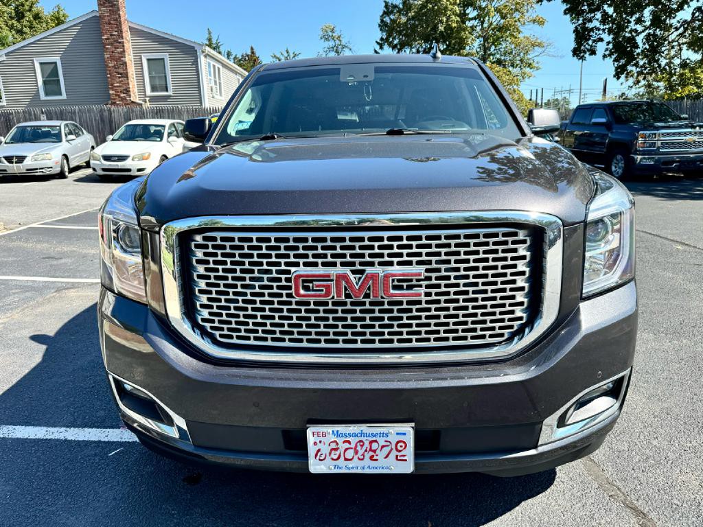 2015 GMC Yukon Image 2