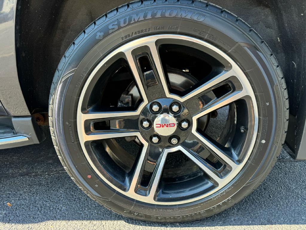 2015 GMC Yukon Image 11