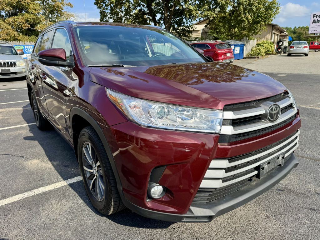 2018 Toyota Highlander Image 3
