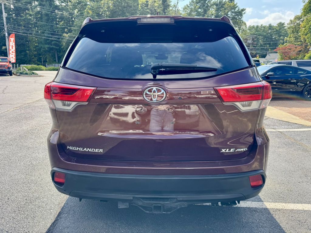 2018 Toyota Highlander Image 8