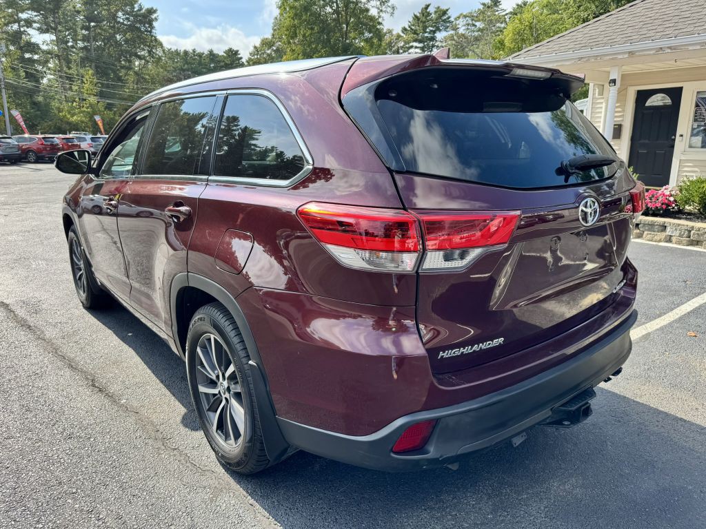 2018 Toyota Highlander Image 9