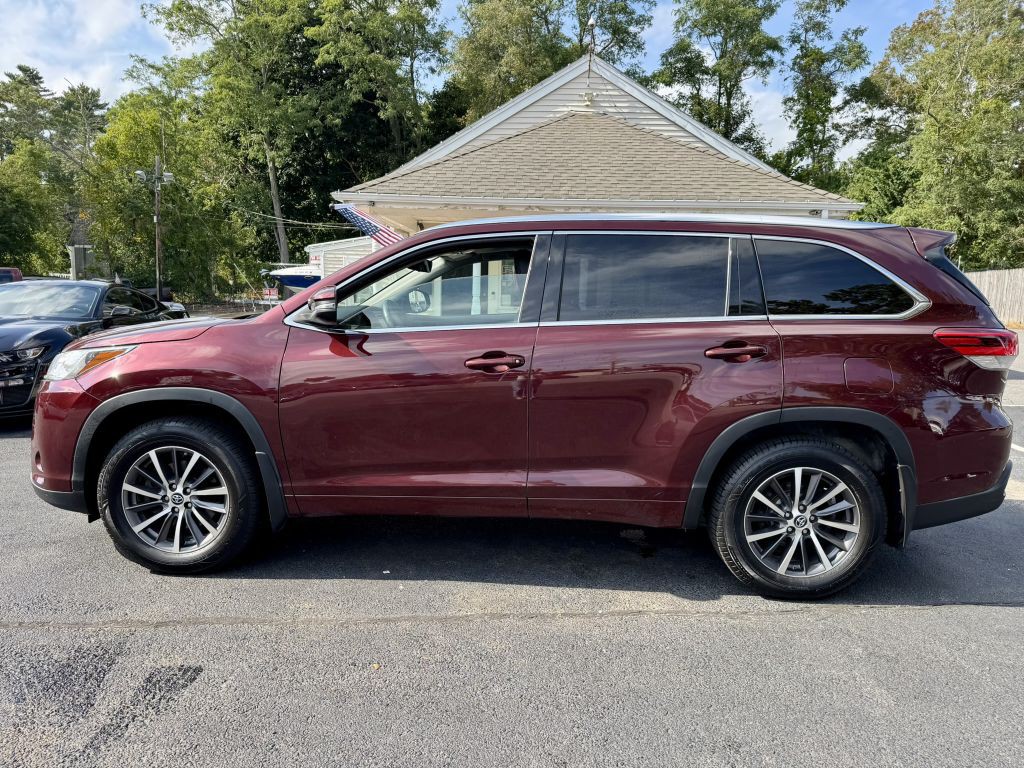 2018 Toyota Highlander Image 10