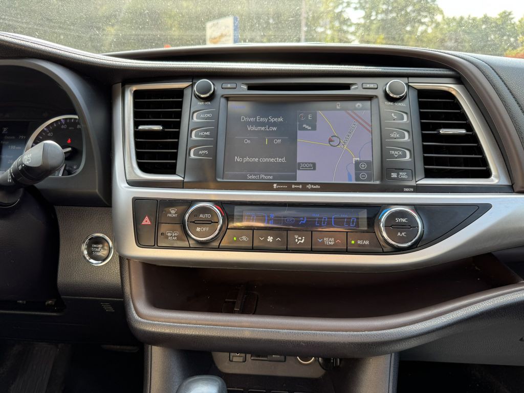 2018 Toyota Highlander Image 20