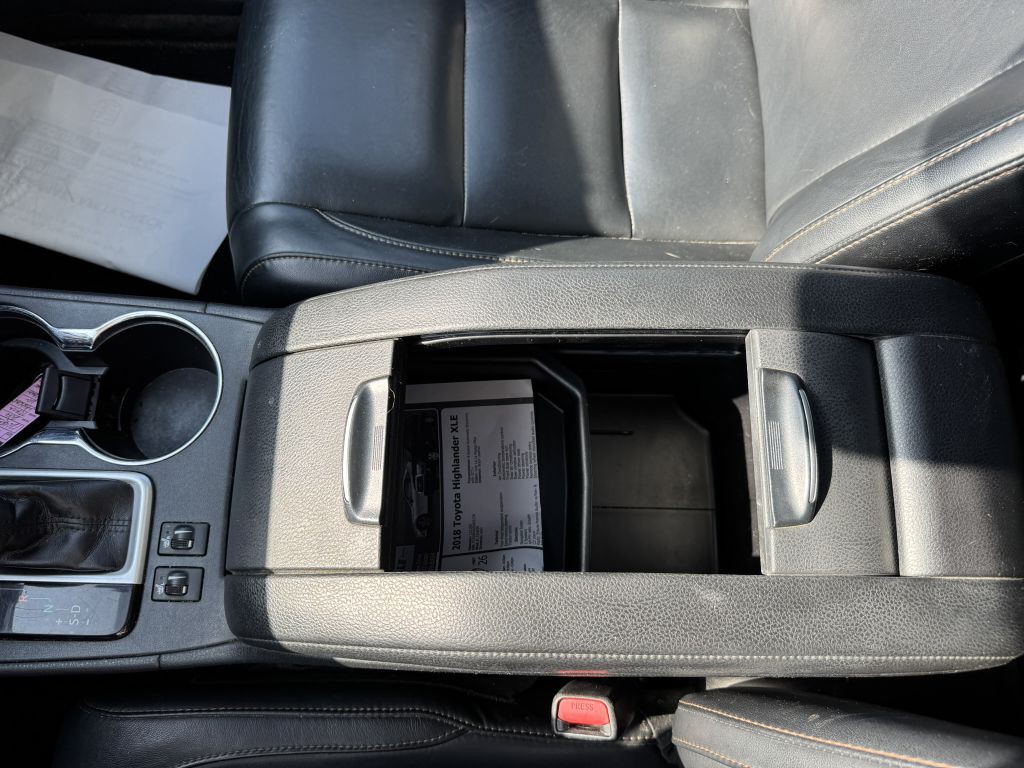 2018 Toyota Highlander Image 25