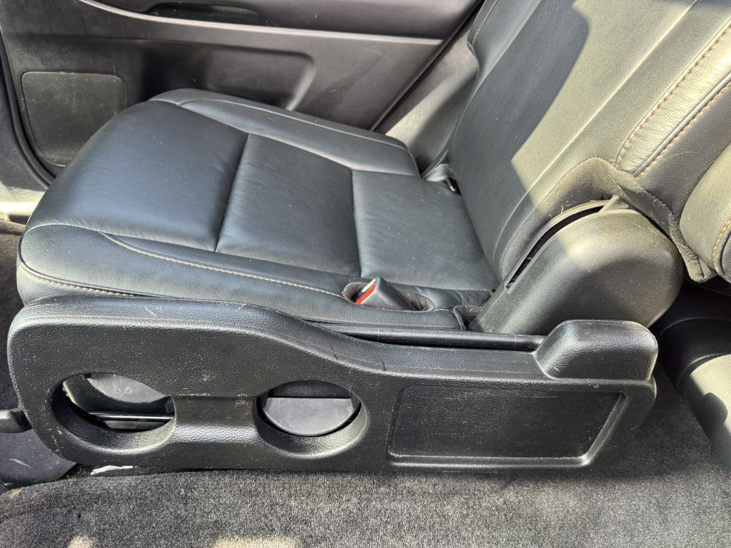 2018 Toyota Highlander Image 32