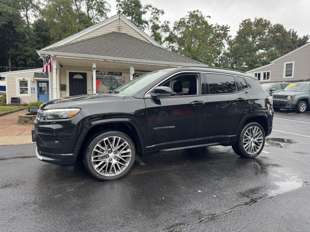 2022 Jeep Compass Image 1