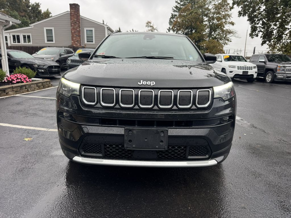 2022 Jeep Compass Image 2